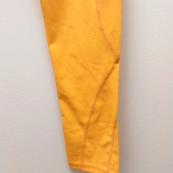 Along Fit High Waisted with Pocket both side Leggings sz Large in Golden yellow - Picture 5 of 9